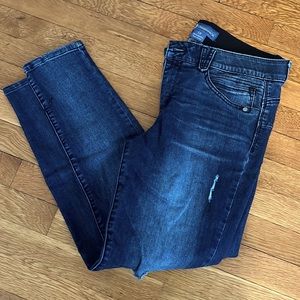 Democracy size 12 jeans. Stretchy. EUC. Dark wash. Distressed.